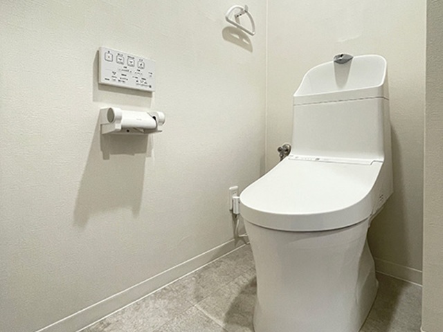 相模原市中央区南橋本1丁目の中古マンション11階部分のトイレの写真