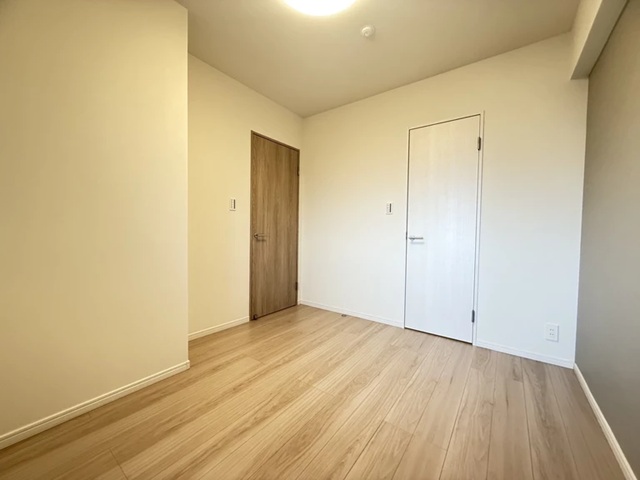 相模原市中央区南橋本3丁目の中古マンション5階部分の洋室3の写真