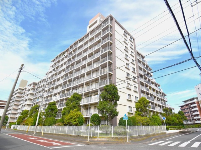 相模原市中央区小山2丁目の中古マンション7階部分の外観の写真