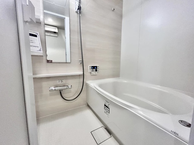 相模原市中央区相模原1丁目の中古マンション3階部分のバスルームの写真