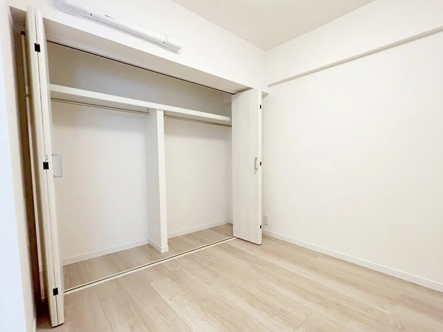 相模原市中央区相模原2丁目の中古マンション9階部分の収納の写真