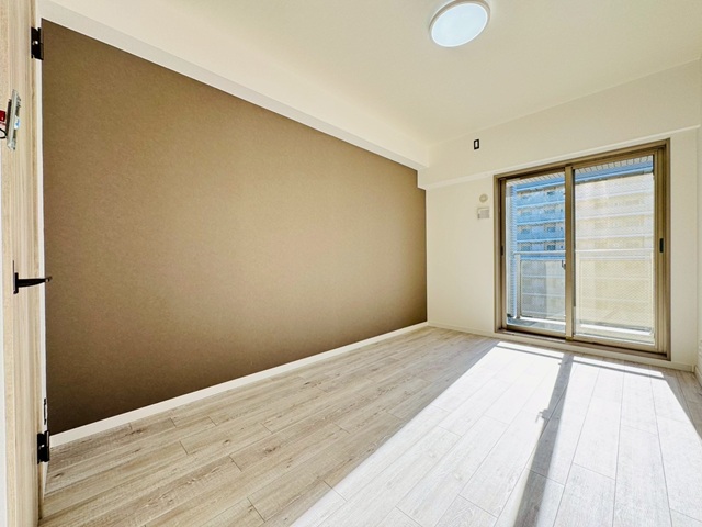 相模原市中央区相模原4丁目の中古マンション12階部分の洋室の写真