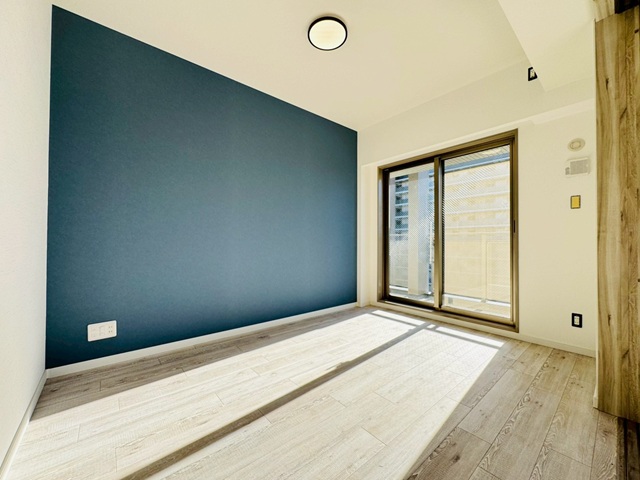 相模原市中央区相模原4丁目の中古マンション12階部分の洋室の写真