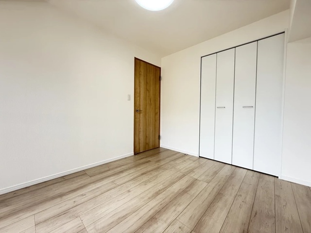 相模原市中央区相模原4丁目の中古マンション5階部分の洋室1の写真