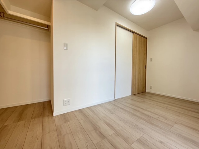 相模原市中央区相模原4丁目の中古マンション5階部分の収納の写真