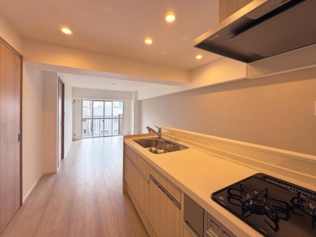 相模原市中央区相模原4丁目の中古マンション5階部分のリビングの写真