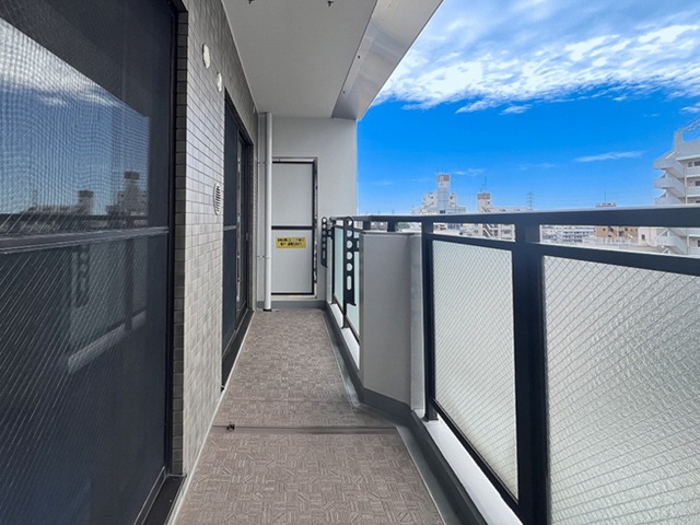 相模原市中央区相模原4丁目の中古マンション8階部分のバルコニーの写真