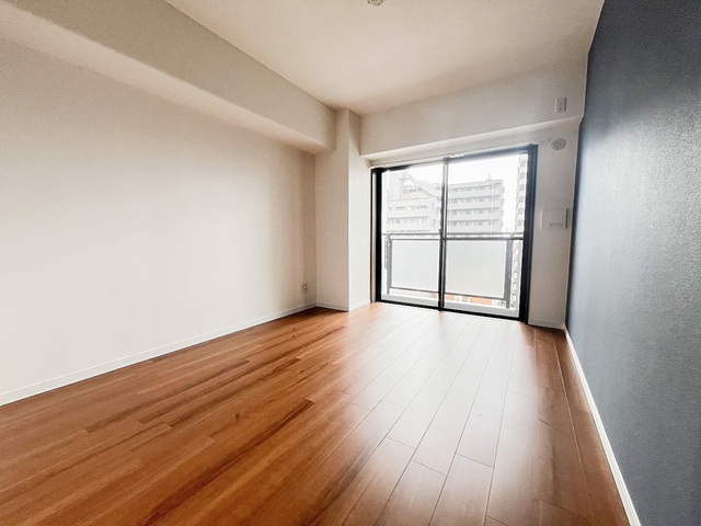 相模原市中央区相模原4丁目の中古マンション8階部分の洋室の写真