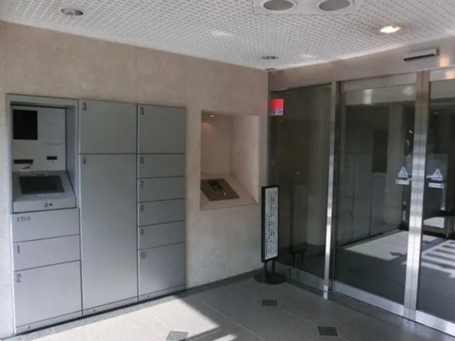 相模原市中央区清新2丁目の中古マンション1階部分の共用部分の写真