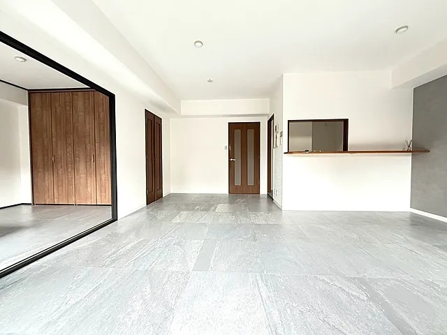 相模原市中央区清新2丁目の中古マンション1階部分のダイニングの写真