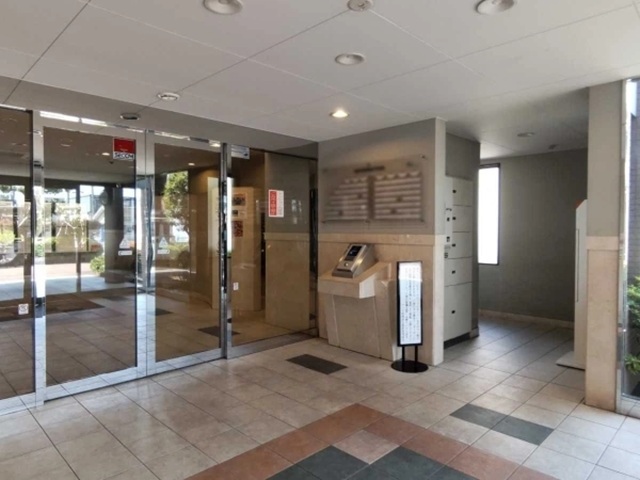 相模原市中央区清新5丁目の中古マンション2階部分の共用部分の写真