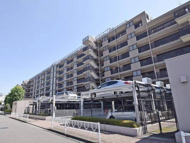 相模原市中央区清新5丁目の中古マンション2階部分の外観の写真