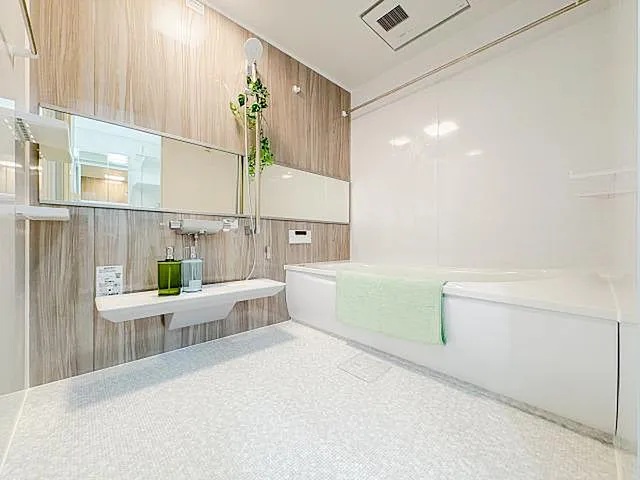 相模原市中央区清新5丁目の中古マンション7階部分のバスルームの写真