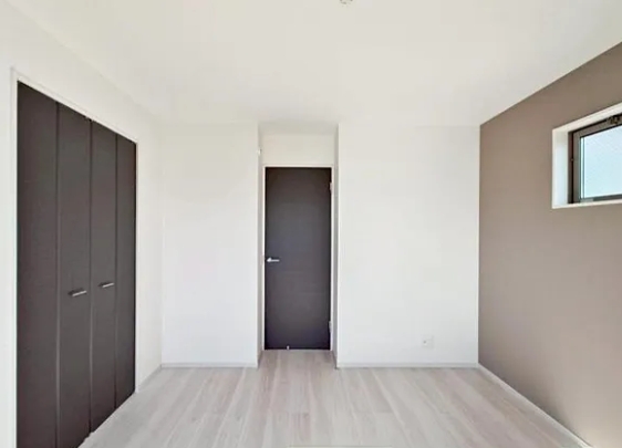 相模原市中央区光が丘2丁目の新築戸建て1号棟の洋室1の写真