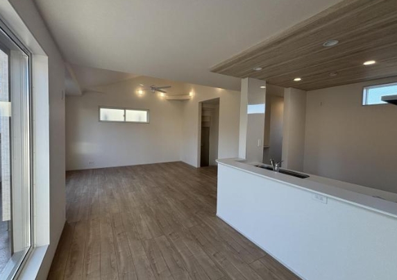 相模原市中央区緑が丘1丁目の新築戸建て1のダイニングの写真