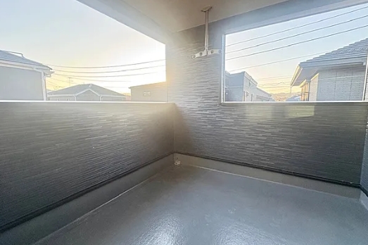 相模原市中央区田名の新築戸建て2号棟のバルコニーの写真