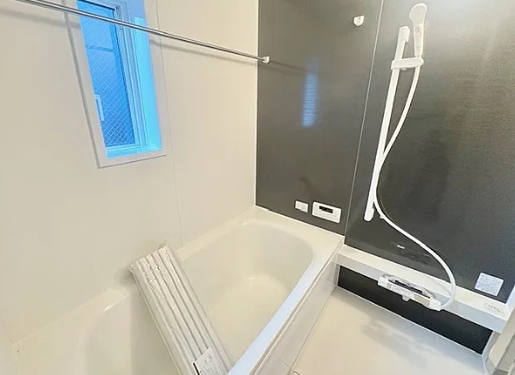 相模原市中央区田名の新築戸建て2号棟のバスルームの写真