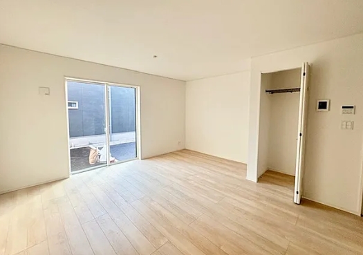 相模原市中央区田名の新築戸建て2号棟のリビングの写真