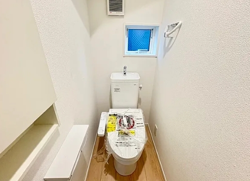 相模原市中央区田名の新築戸建て2号棟のトイレ1Fの写真