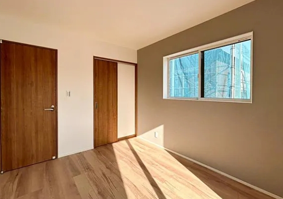 相模原市緑区東橋本3丁目の新築戸建て4号棟の洋室1の写真