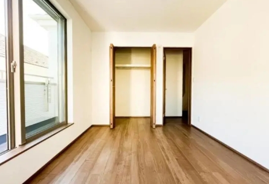 相模原市南区東大沼4丁目の新築戸建てA号棟の洋室1の写真