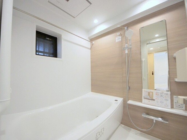 相模原市南区上鶴間本町3丁目の中古マンション5階部分のバスルームの写真