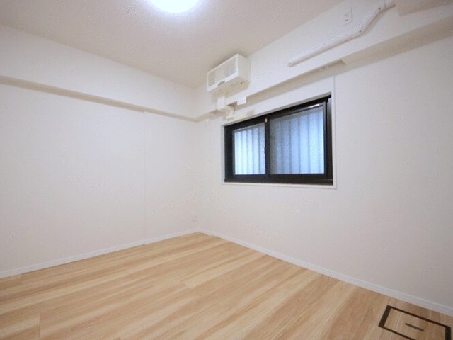 相模原市南区上鶴間本町3丁目の中古マンション5階部分の洋室の写真