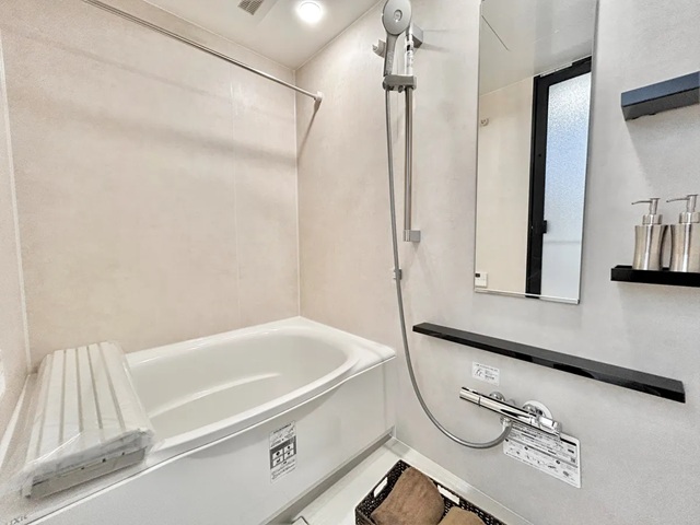 相模原市南区上鶴間本町4丁目の中古マンション1階部分のバスルームの写真