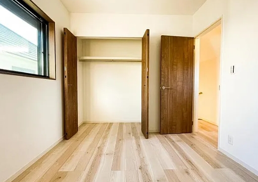 相模原市南区南台4丁目の新築戸建て3号棟の洋室2の写真