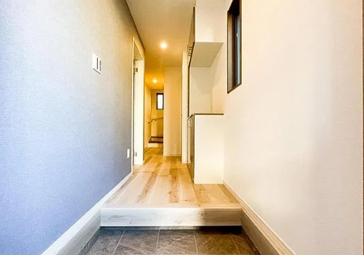相模原市南区南台4丁目の新築戸建て3号棟の廊下の写真