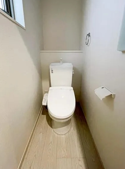 相模原市南区の新築戸建て2号棟のトイレ1Fの写真