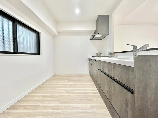 相模原市南区相模大野6丁目の中古マンション1階部分のキッチンの写真