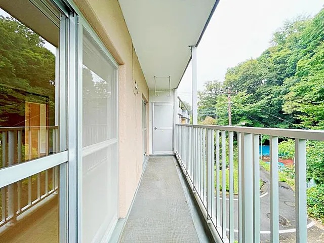 相模原市南区鵜野森2丁目の中古マンション3階部分のバルコニーの写真