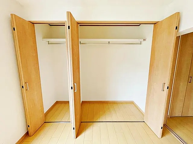 相模原市南区鵜野森2丁目の中古マンション3階部分の収納の写真