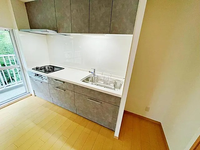 相模原市南区鵜野森2丁目の中古マンション3階部分のキッチンの写真