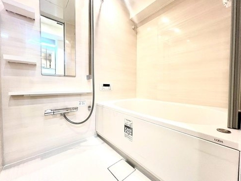 相模原市南区鵜野森3丁目の中古マンションのバスルームの写真