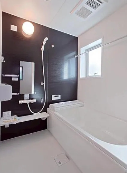 相模原市中央区光が丘2丁目の新築戸建て2号棟のバスルームの写真