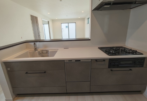 相模原市中央区上溝4丁目の新築戸建て6号棟のキッチンの写真