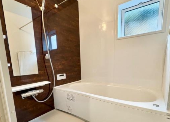 相模原市中央区上溝の新築戸建てのバスルームの写真