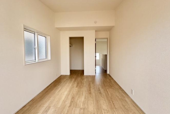 相模原市中央区上溝の新築戸建ての洋室1の写真