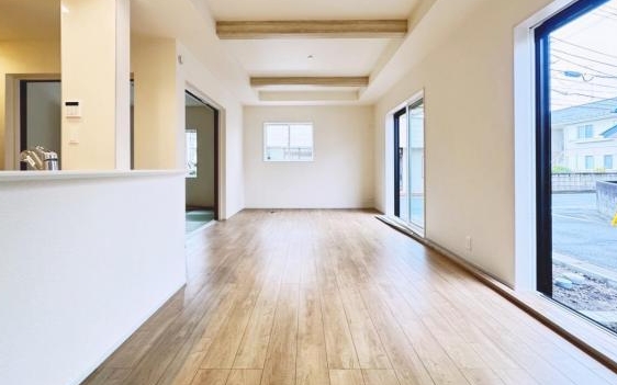 相模原市中央区上溝の新築戸建てのリビングの写真