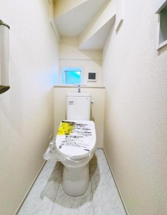 相模原市中央区上溝の新築戸建てのトイレ1Fの写真