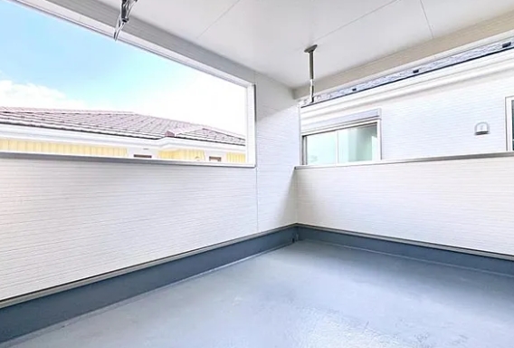 相模原市中央区田名の新築戸建て1号棟のバルコニーの写真