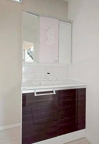 相模原市緑区相原1丁目の新築戸建て1号棟の洗面化粧台の写真