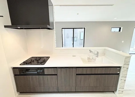 相模原市緑区二本松2丁目の新築戸建て2号棟のキッチンの写真