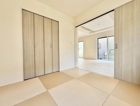 相模原市緑区西橋本3丁目の新築戸建ての和室の写真