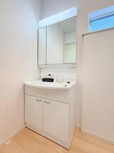 相模原市緑区下九沢の新築戸建て1号棟の洗面化粧台の写真