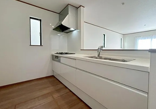 相模原市南区上鶴間1丁目の新築戸建てA号棟のキッチンの写真