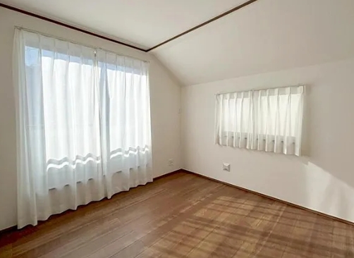 相模原市南区上鶴間1丁目の新築戸建てB号棟の洋室1の写真