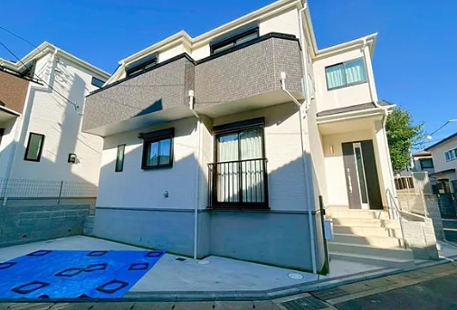 相模原市南区上鶴間1丁目の新築戸建てB号棟の外観の写真